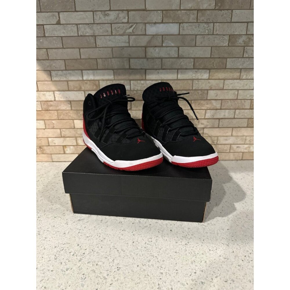 NIKE boys Jordan Max Aura‎ Sneaker